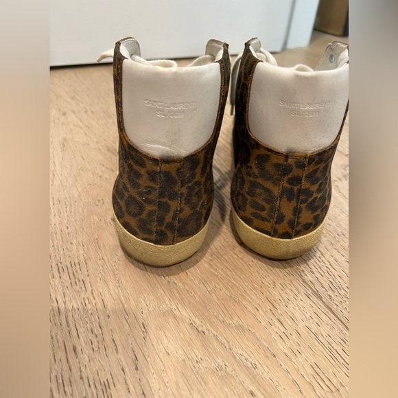 YSL Saint Laurent Men’s Sneakers - Picture 4 of 6